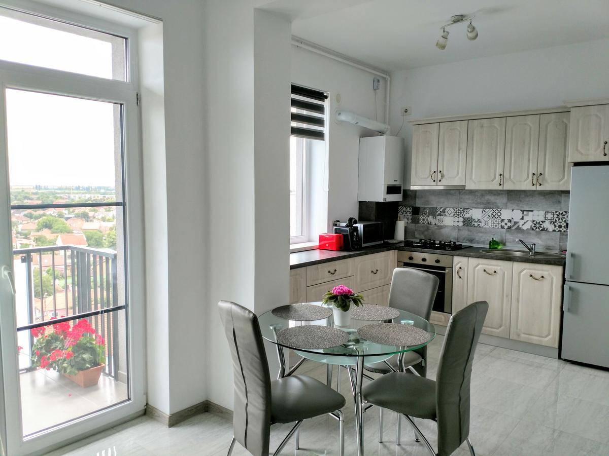 Highsky Oradea Apartments Ngoại thất bức ảnh